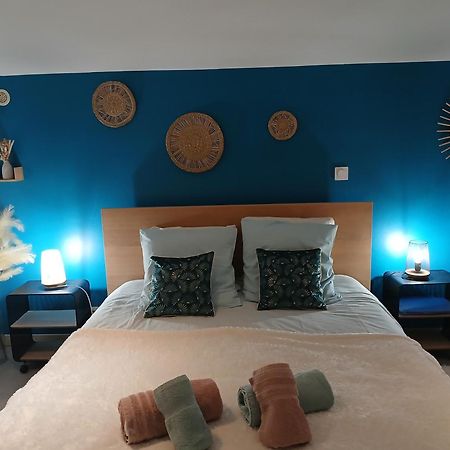 Le Cosy Cabarieu Bed & Breakfast Saint-Andre-de-Cubzac Exterior photo